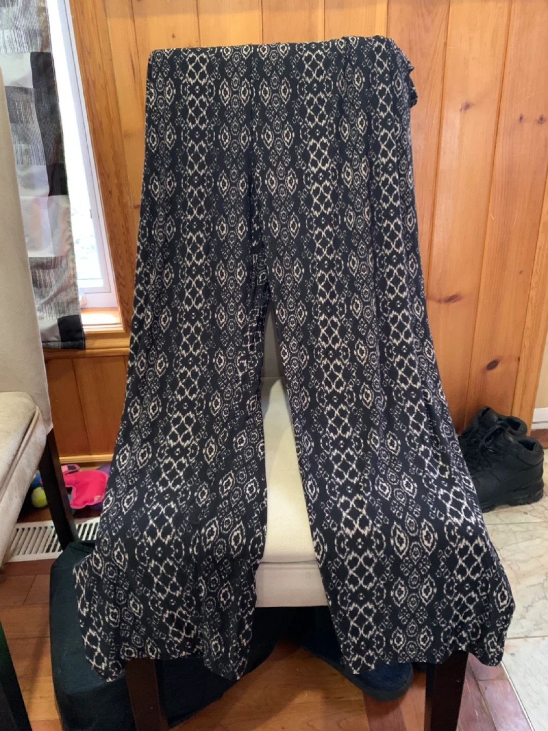 Plus size Women's Flowy Patterned Pants