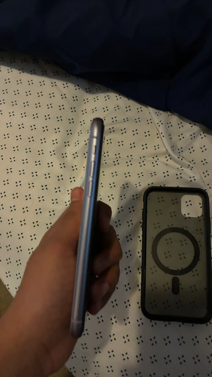 Apple iPhone 11 - Purple - photo 4