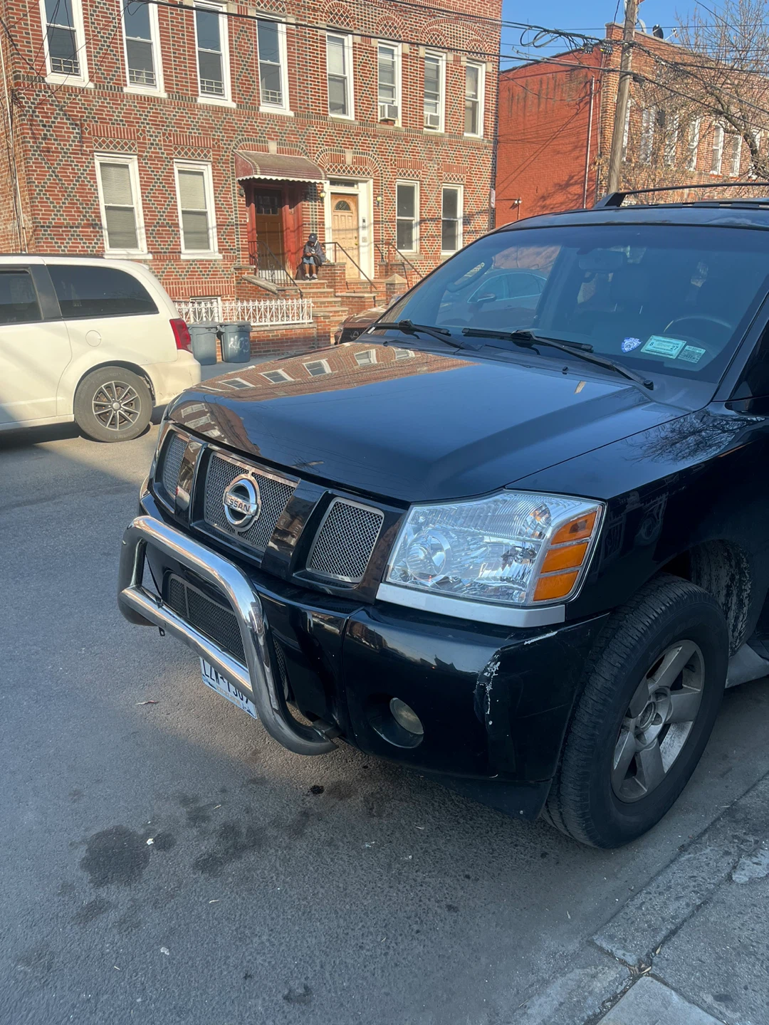 Black Nissan Armada SUV - photo 4