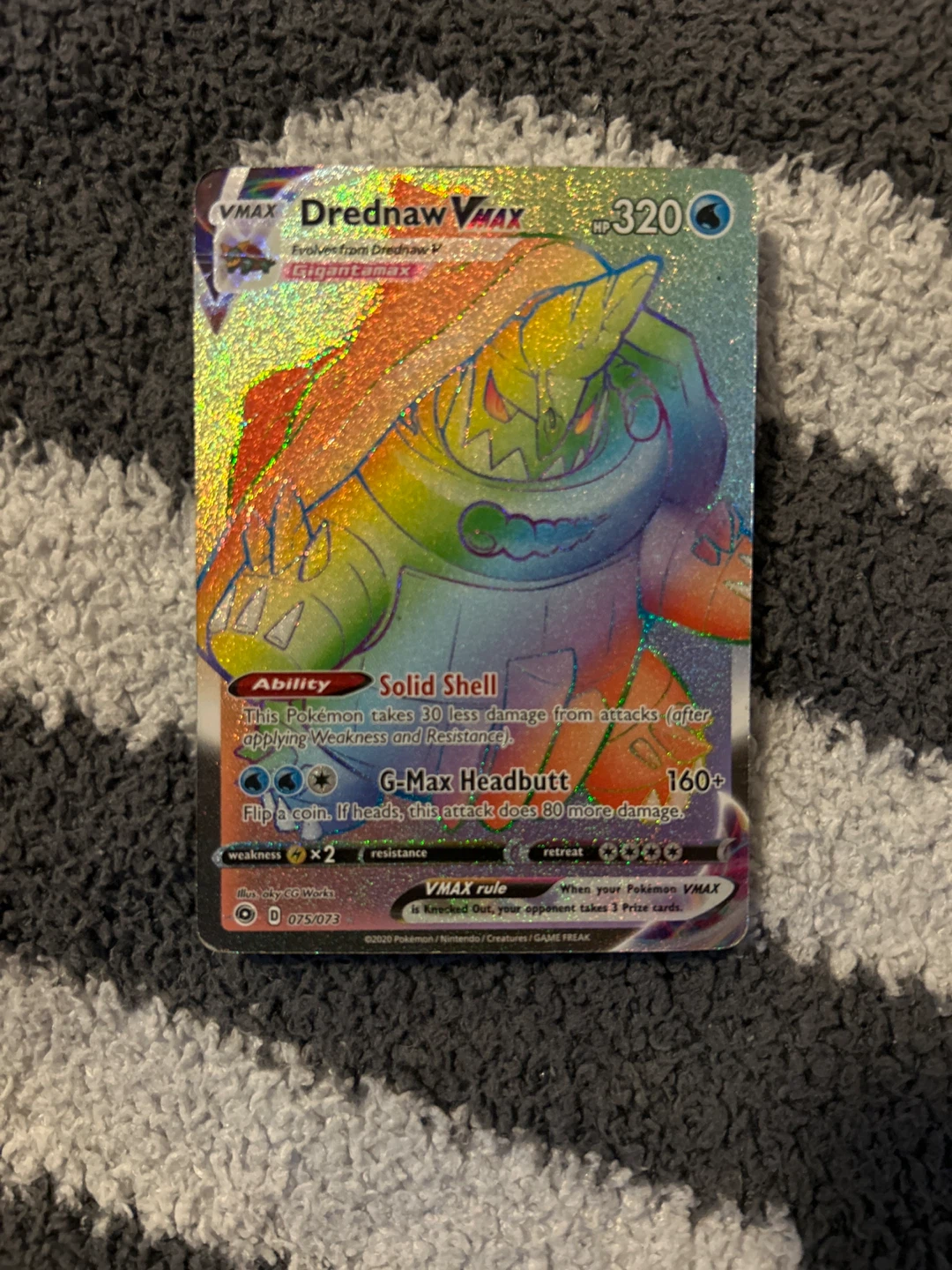 Pokemon TCG Rainbow Rare Drednaw VMAX 075/073
