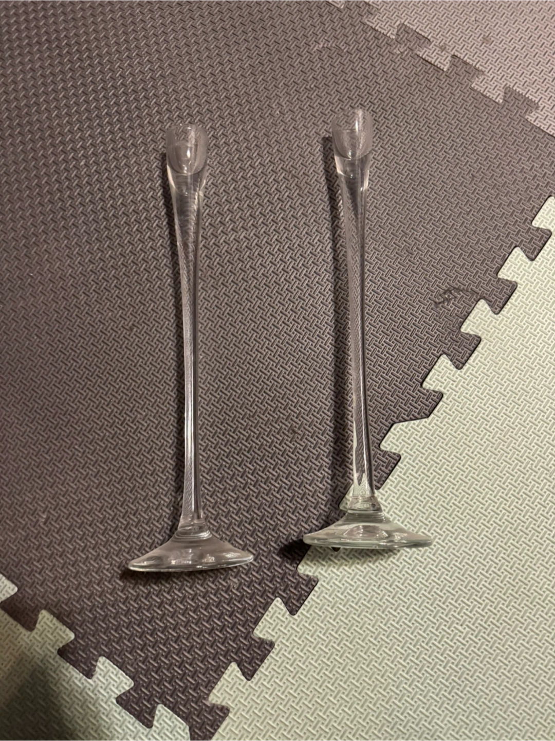 Set of 2 Clear Glass Flute Vases - photo 2