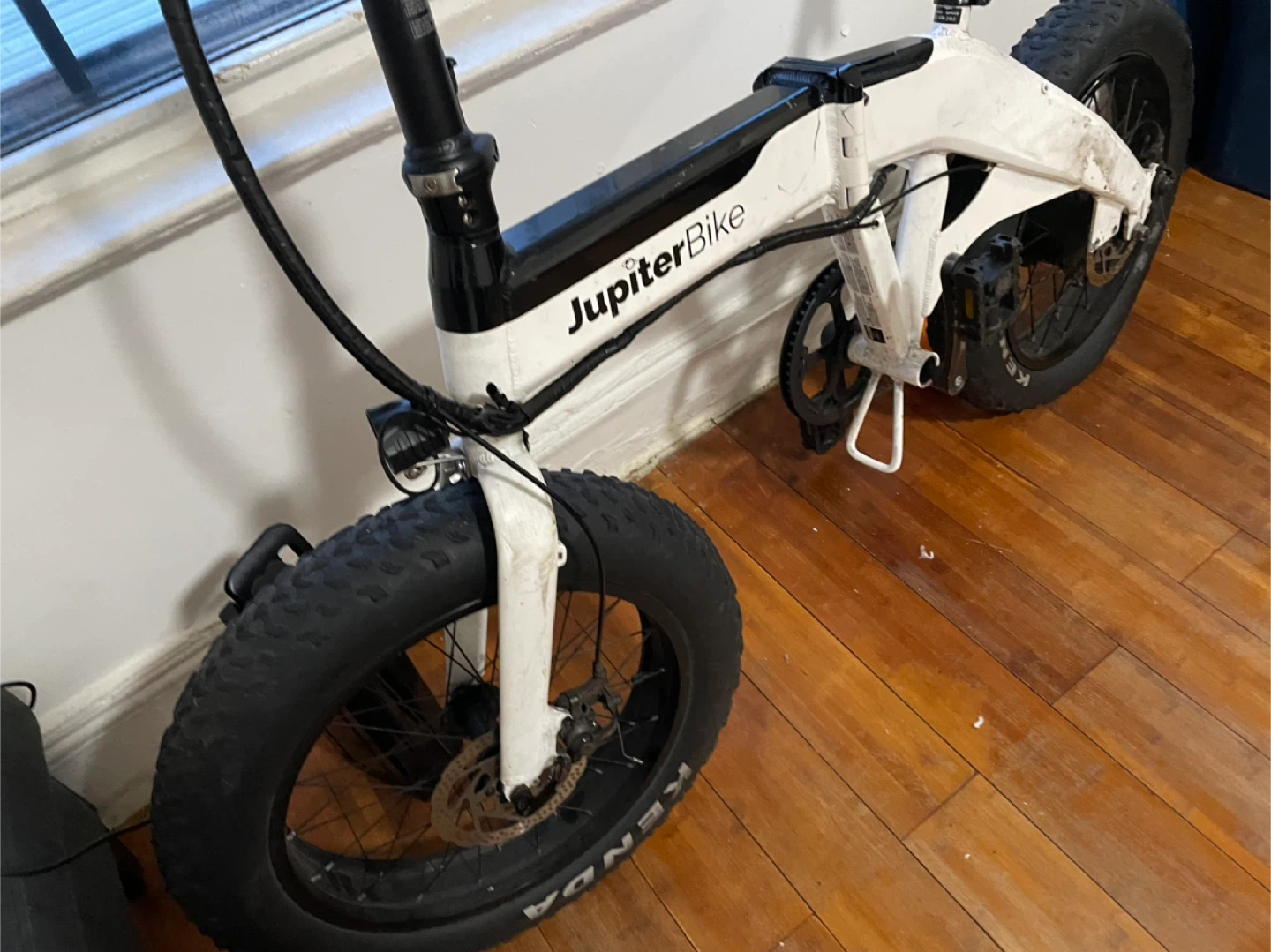 JupiterBike Folding Electric Fat Tire Bike - photo 3