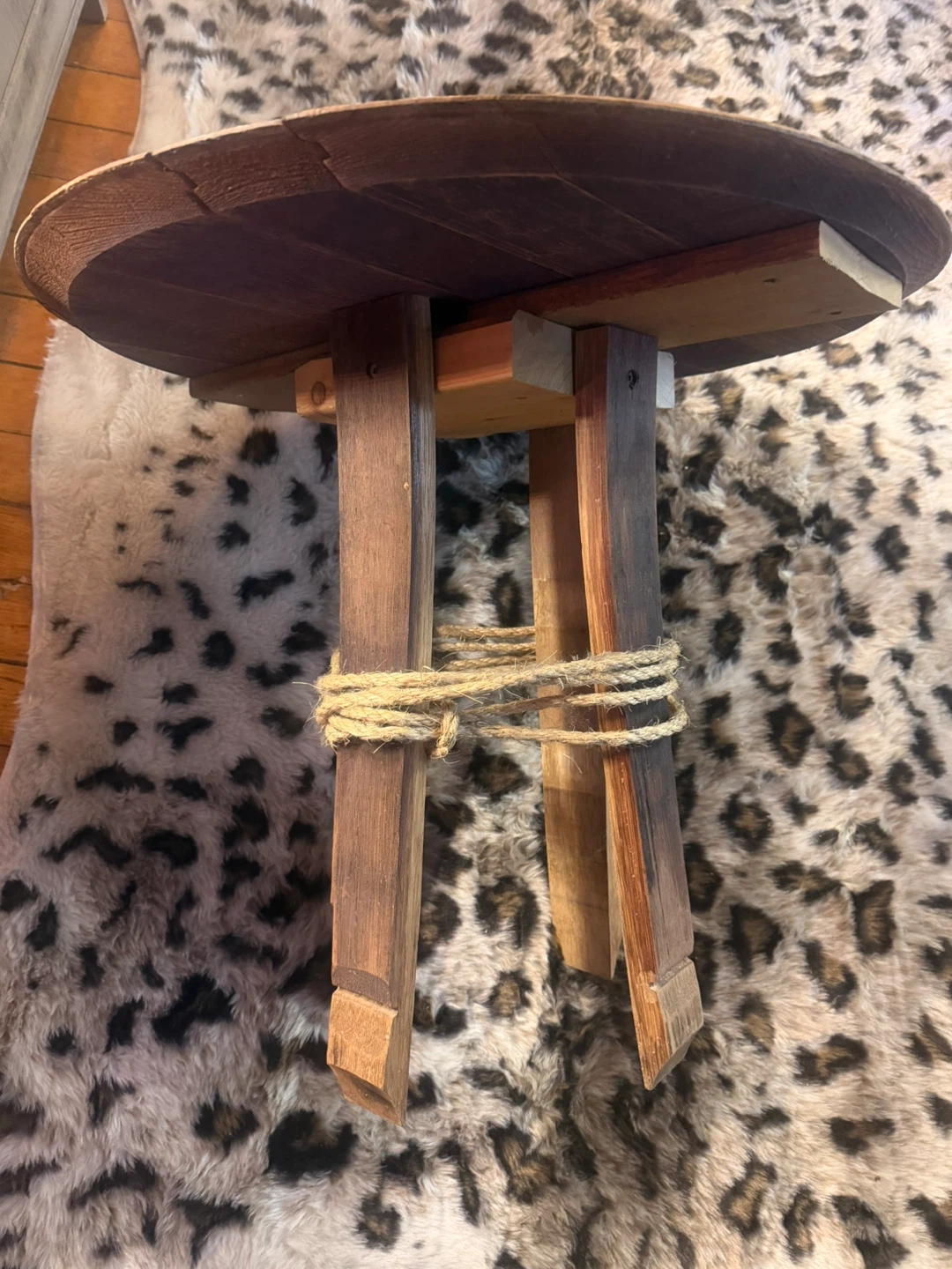 Wooden Wine Barrel Side Table - photo 4