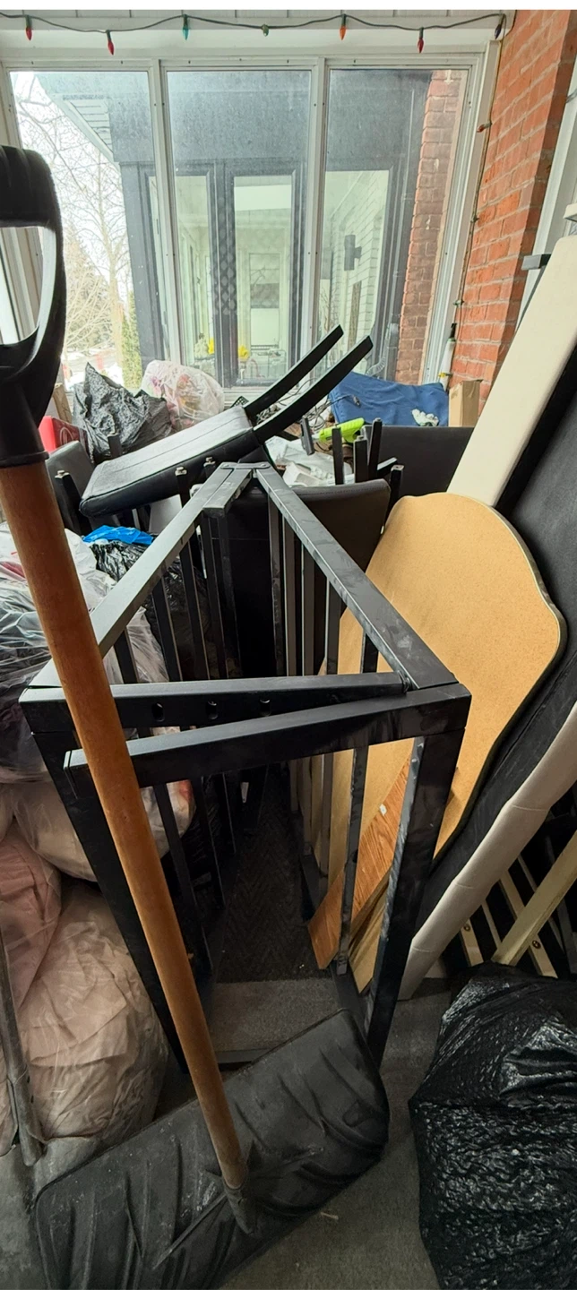 Metal bed frame