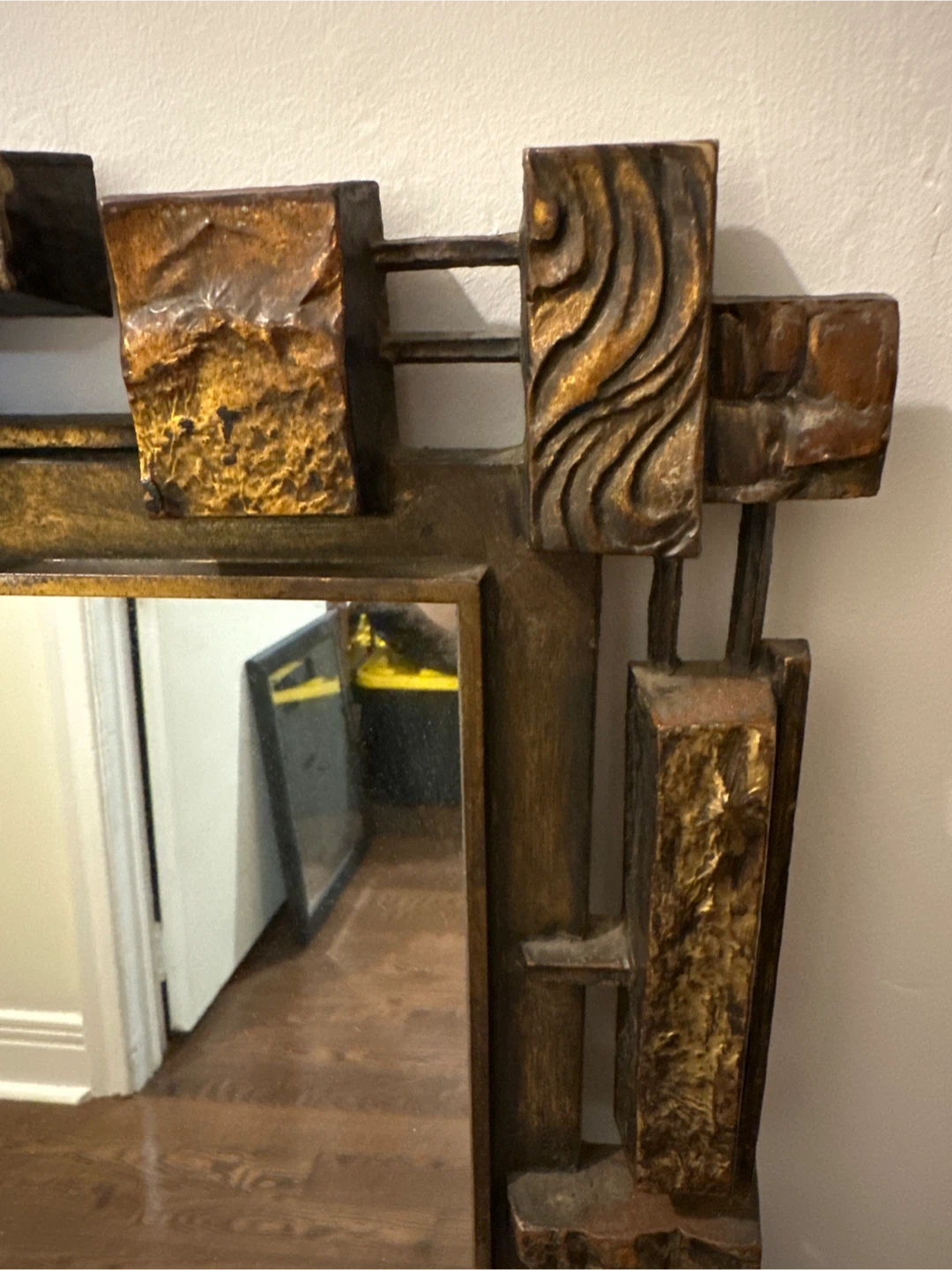 Unique Decorative Wall Mirror
