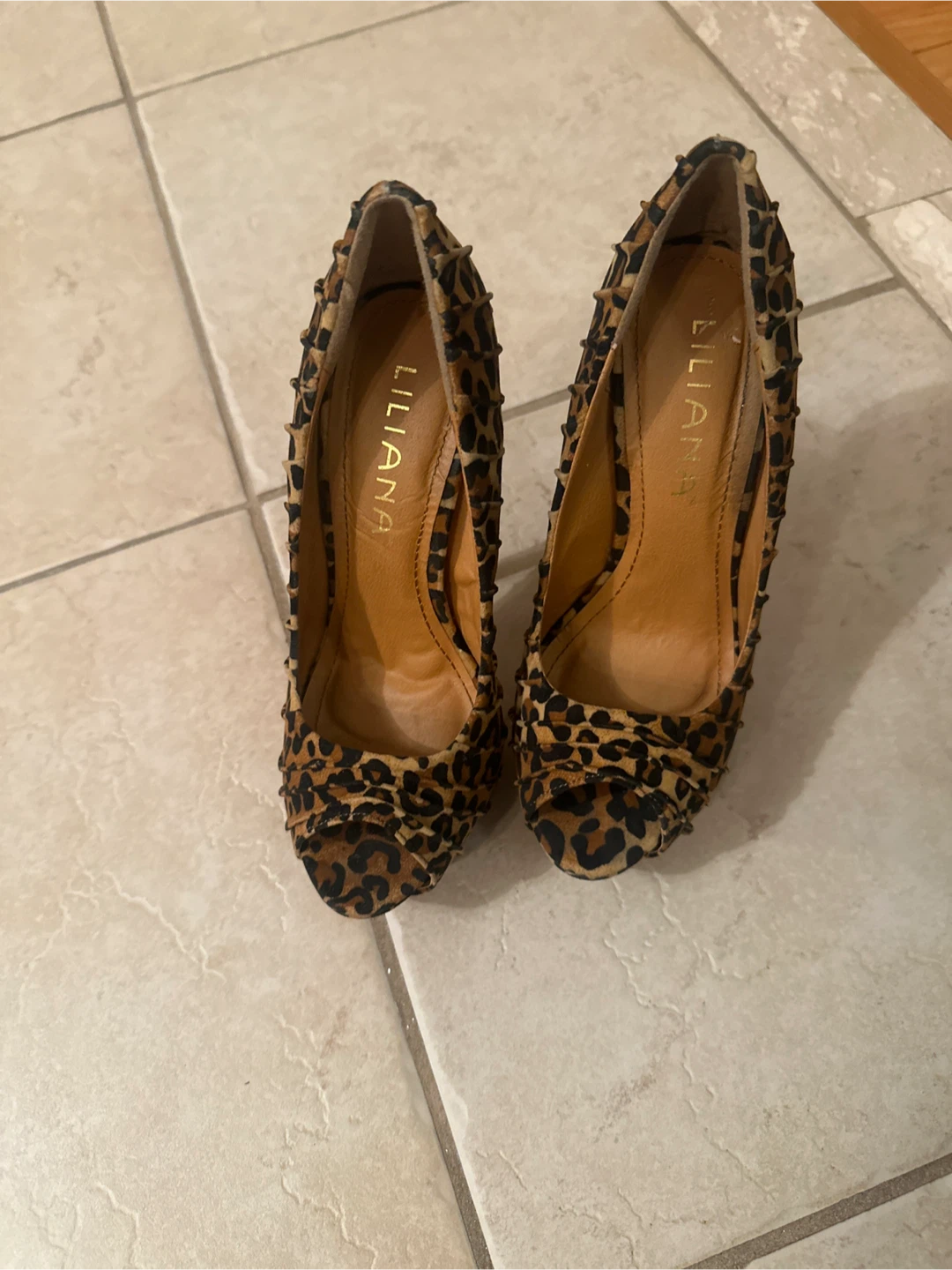 Cheetah Print Pumps / women’s 5.5 - photo 2
