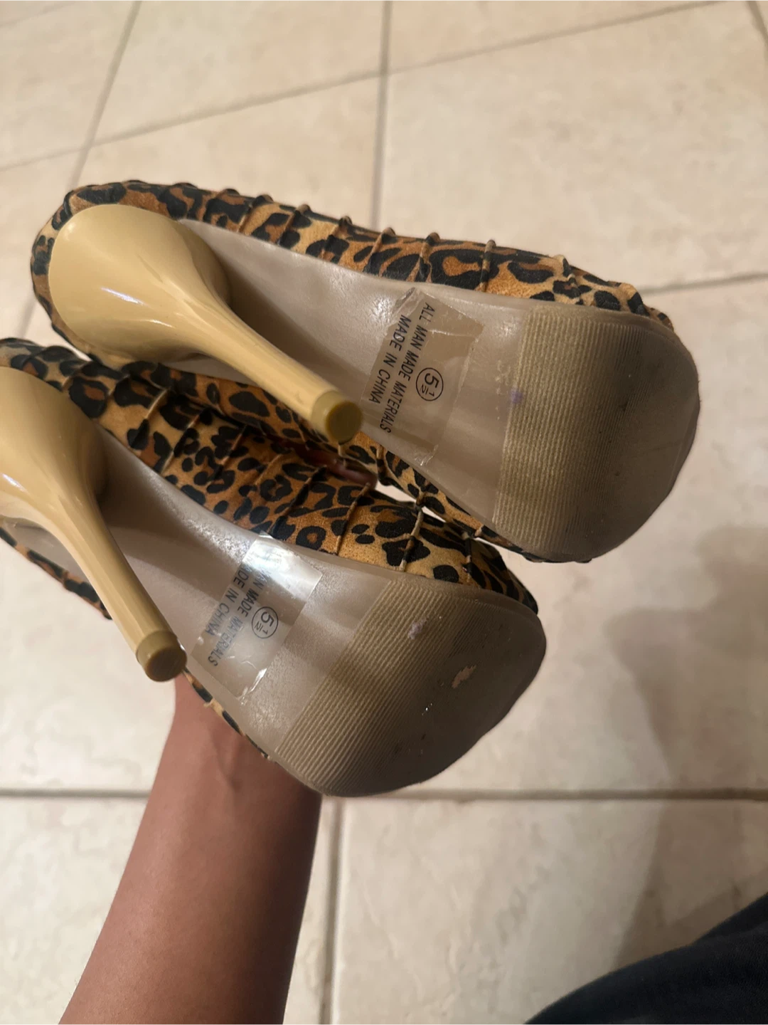 Cheetah Print Pumps / women’s 5.5 - photo 3
