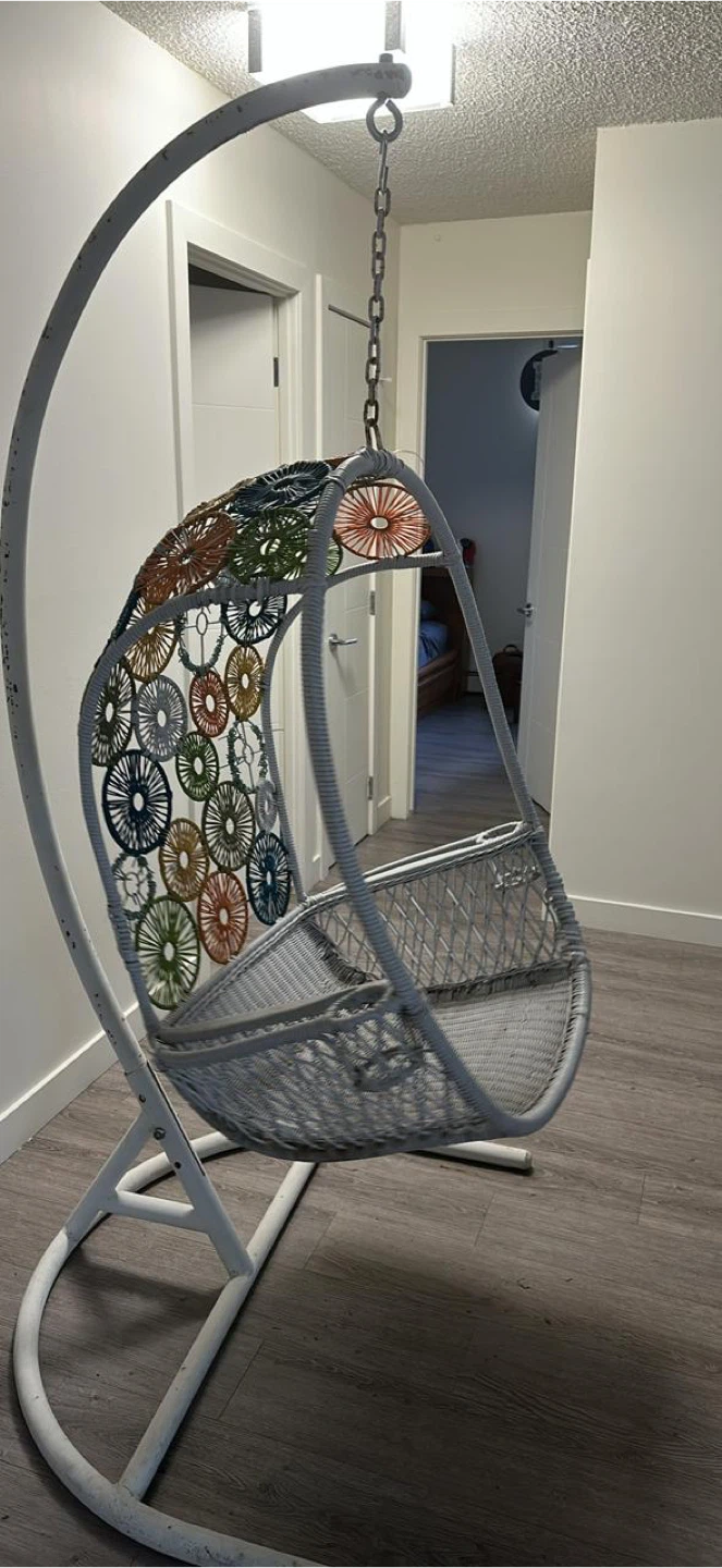 Wicker Hanging Egg Chair with Colorful Accent