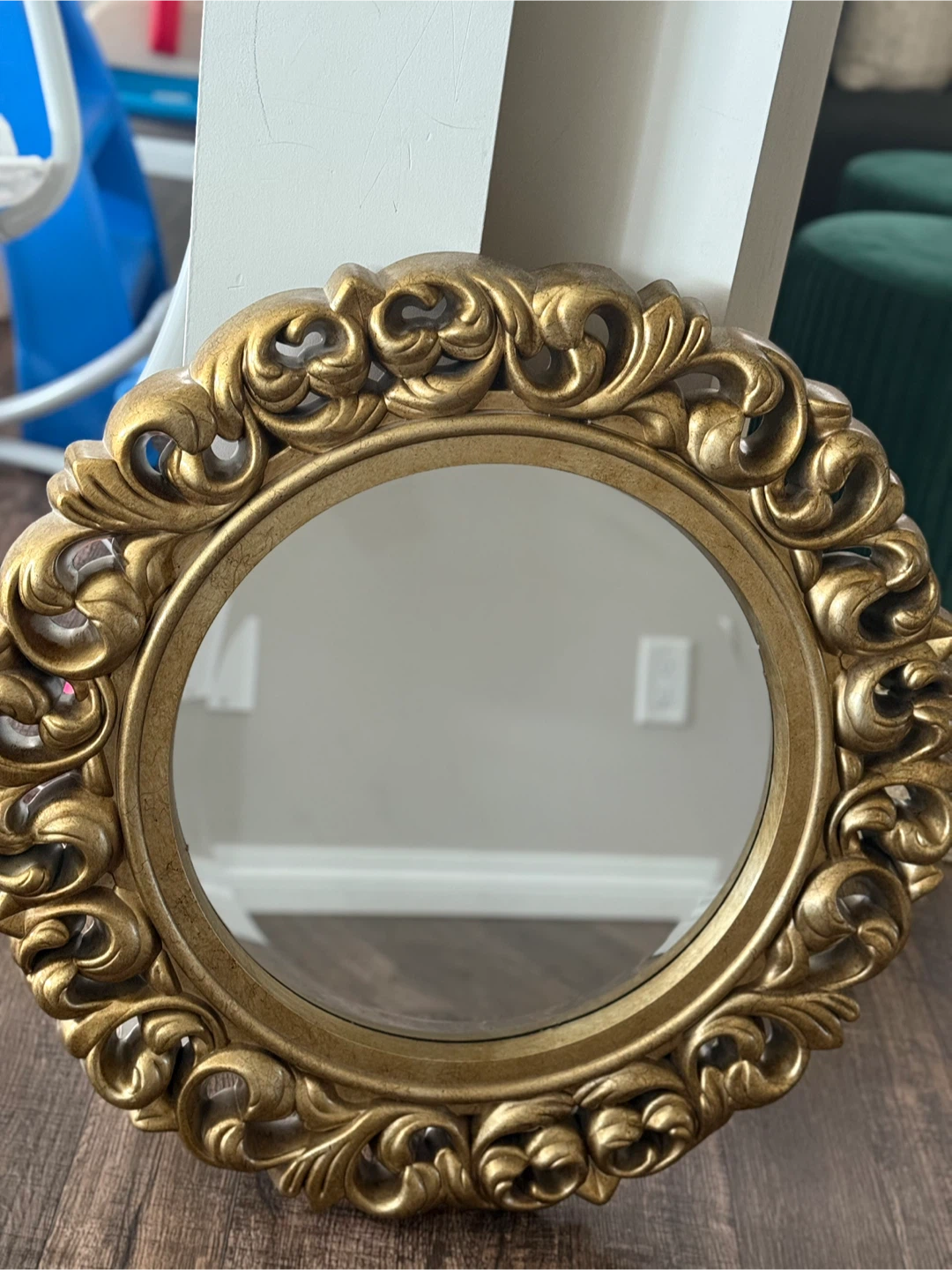 Ornate Gold Round Mirror - photo 2