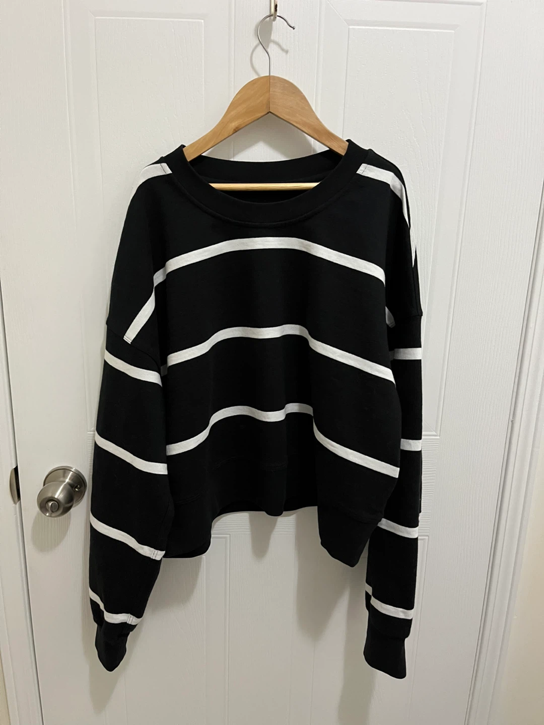 Lululemon Striped Perfectly Oversized Crew Neck Sweatshirt - photo 2