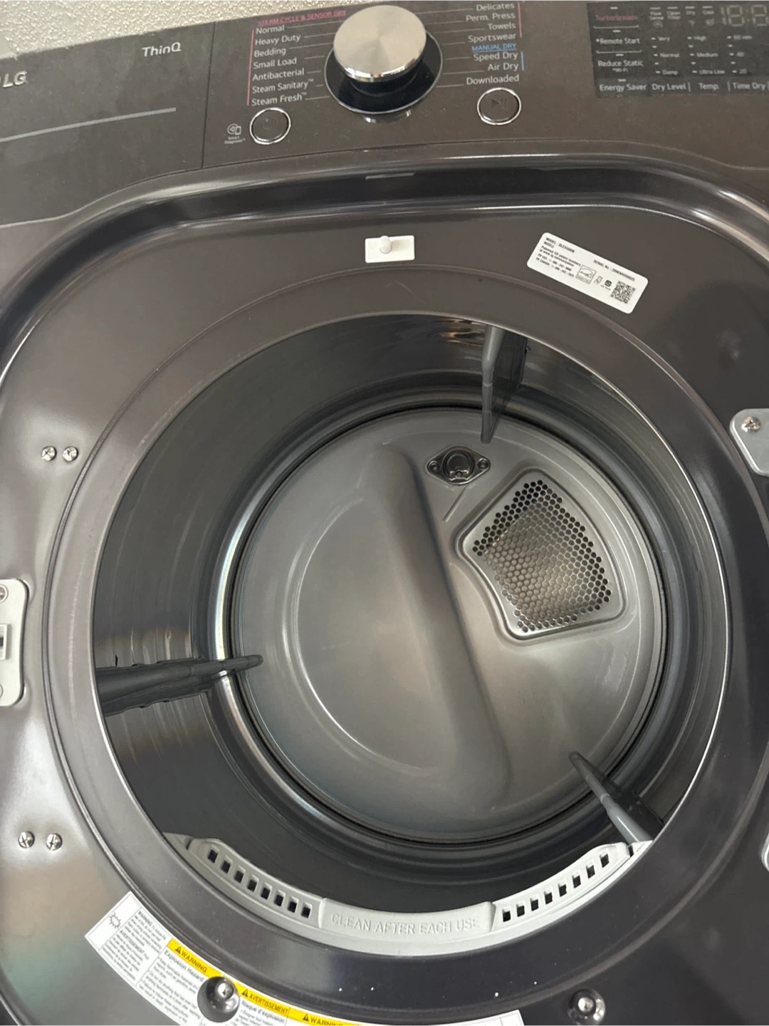 LG ThinQ Washer and Dryer Set - photo 3