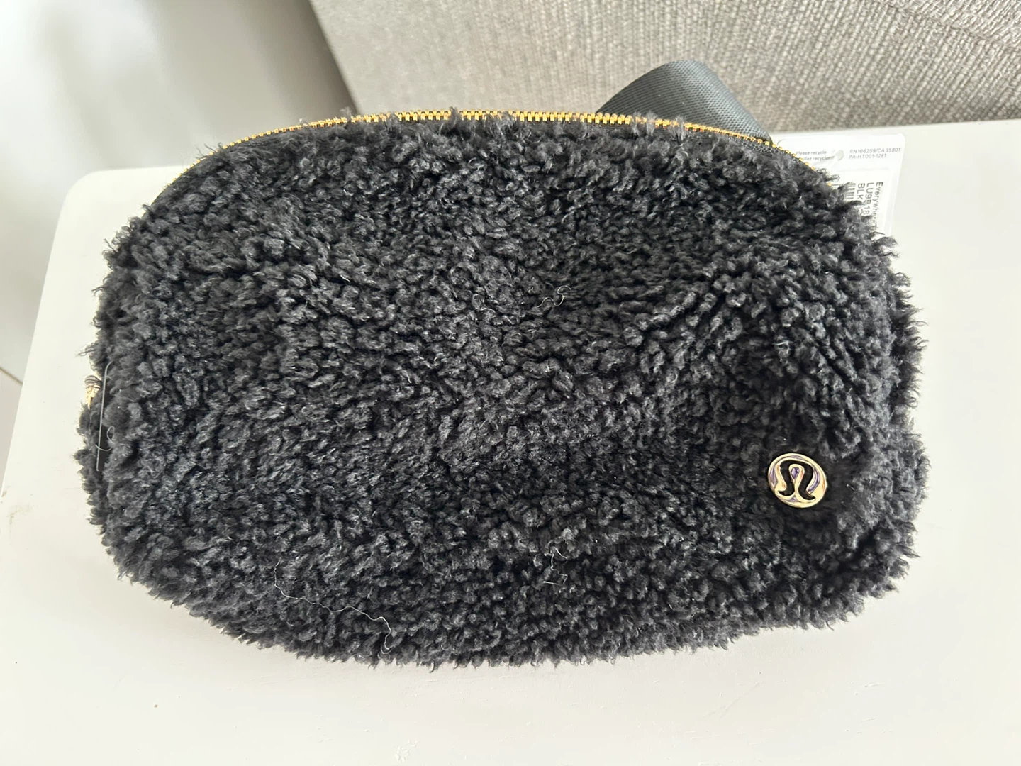 Lululemon Everywhere Belt Bag *Fleece