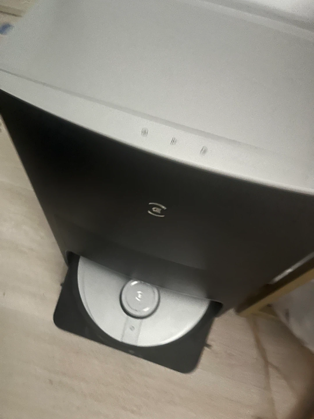 1. 🥕 Ecovacs Deebot X1 Omni – Needs Repair 🥕 / Won’t Charge