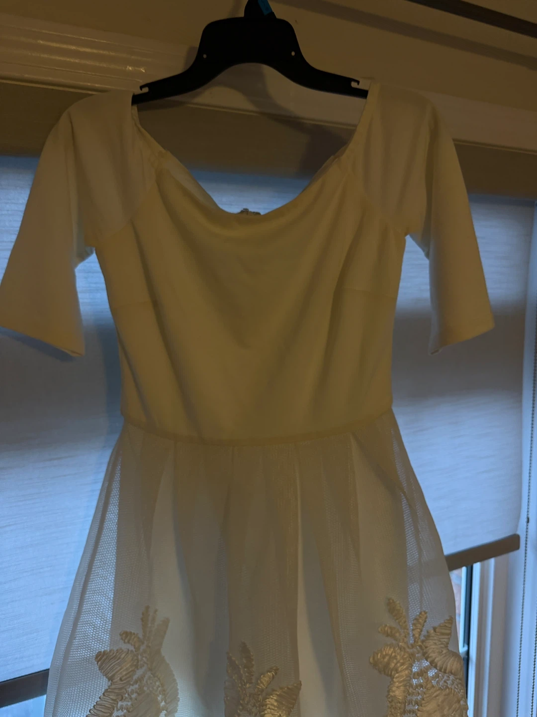 White Off-the-Shoulder Dress with Lace Skirt - photo 3
