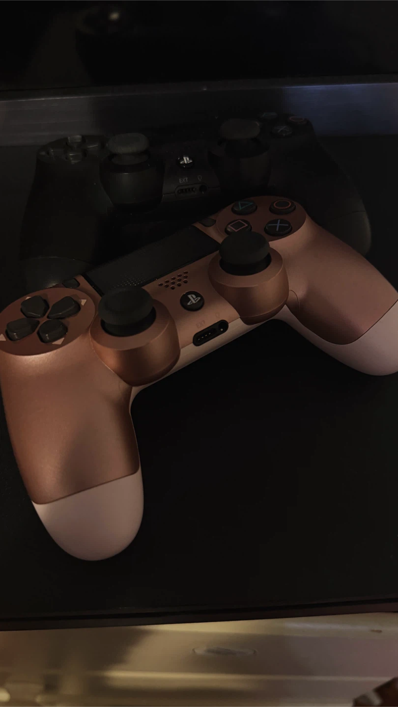 PlayStation 4 Slim Console with Controllers - photo 3