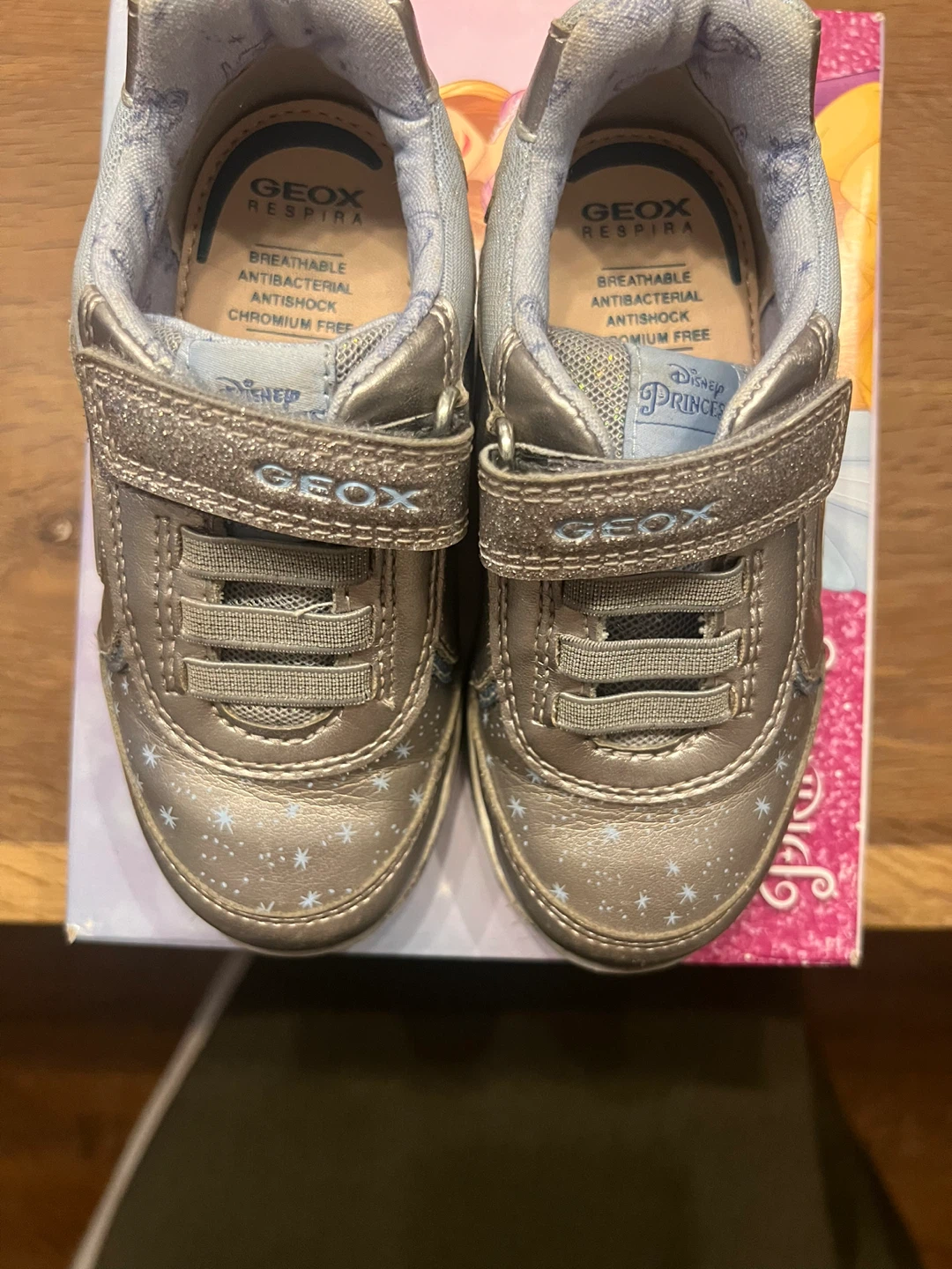 Geox Respira Kids Disney Princess Shoes Size 25