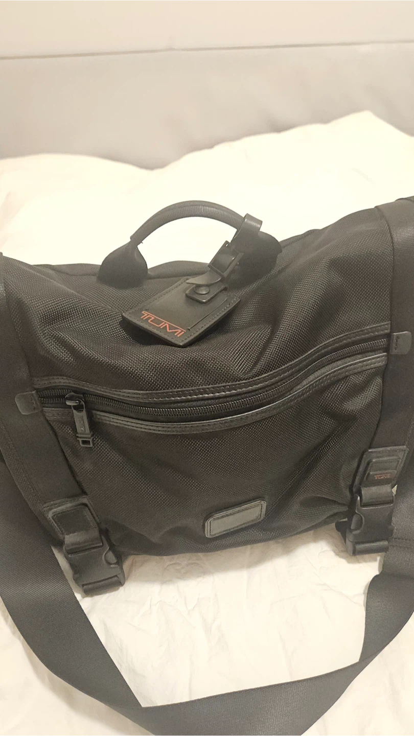 Tumi Black Messenger Bag - photo 2