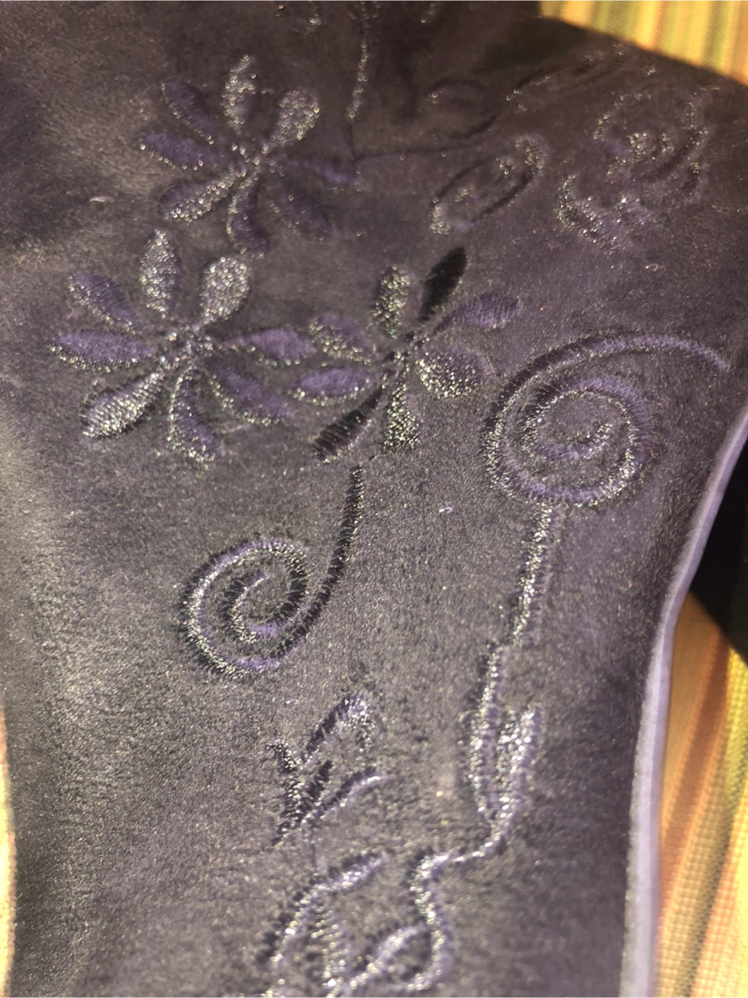 $20 Black Embroidered Ankle Boots size 9 - photo 3