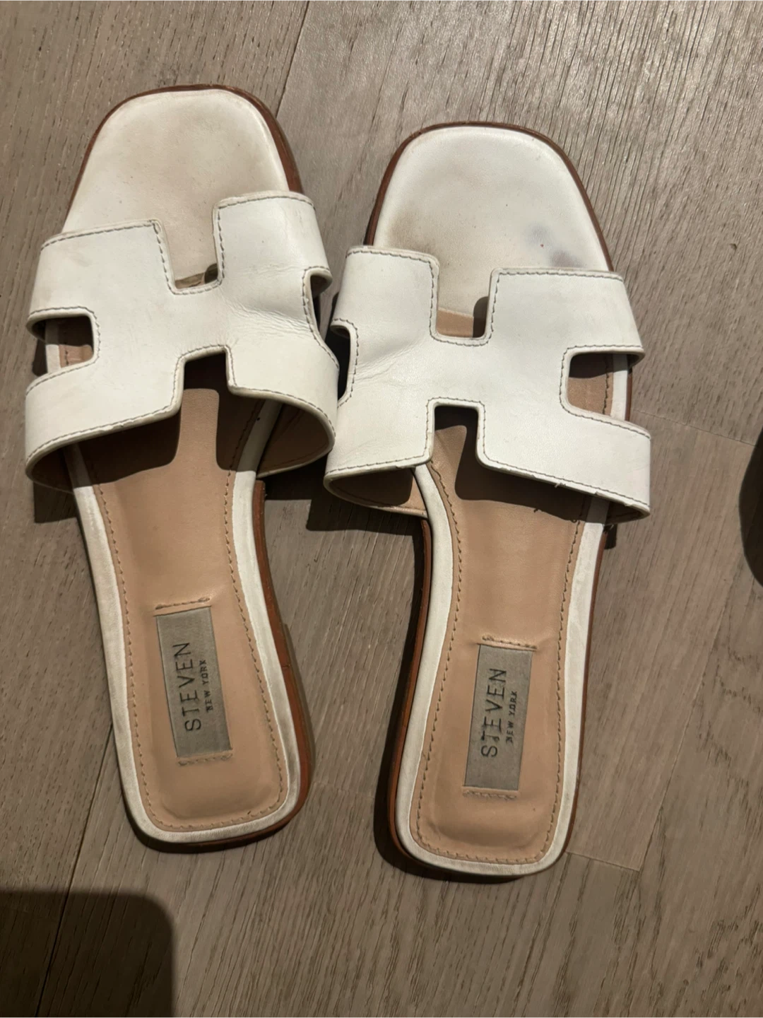 STEVEN New York White Leather H-Band Slide Sandals