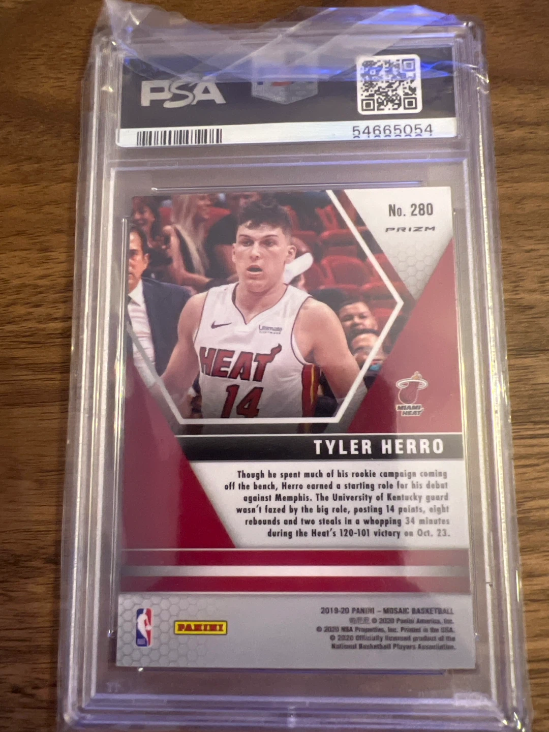2019 Panini Mosaic Tyler Herro Reactive Blue #280 PSA 10 Gem - photo 2