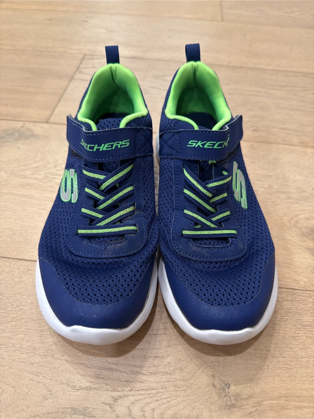 Skechers -Navy Blue- Running Shoes - Youth Size 4 - photo 2