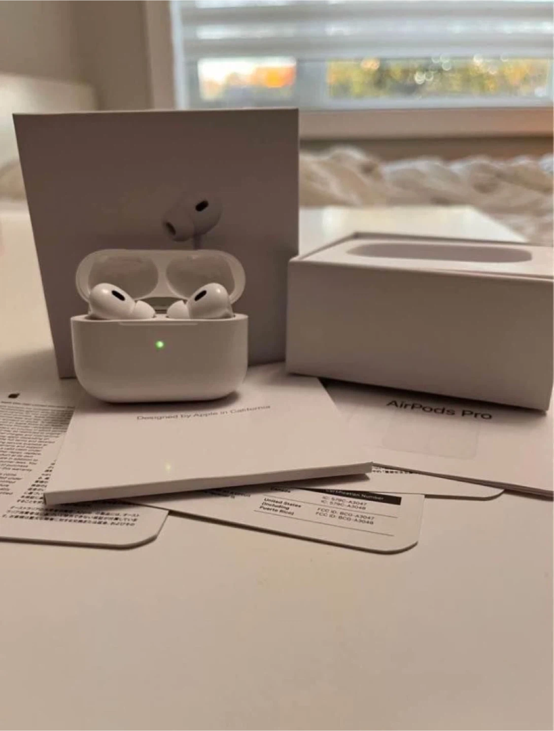 Apple AirPods Pro (2nd generation) - photo 2