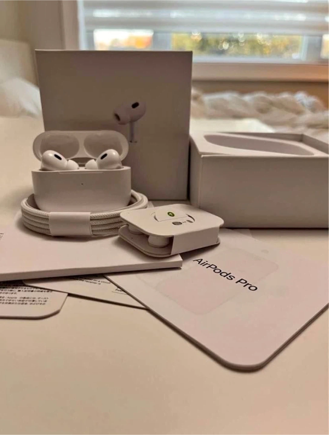 Apple AirPods Pro (2nd generation) - photo 3
