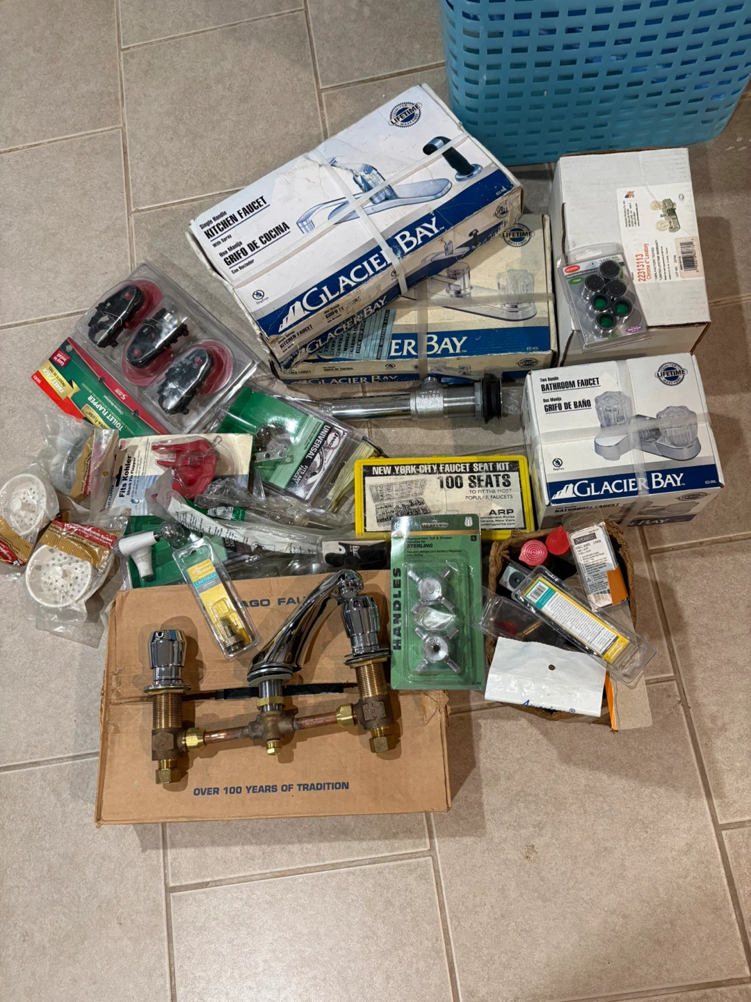 Plumbing Fixtures & Parts Assortment - photo 3