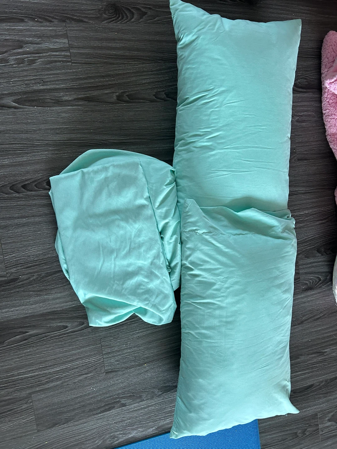 Kids Plush Tie-Dye Sleeping Bag Set with Pillows - photo 3