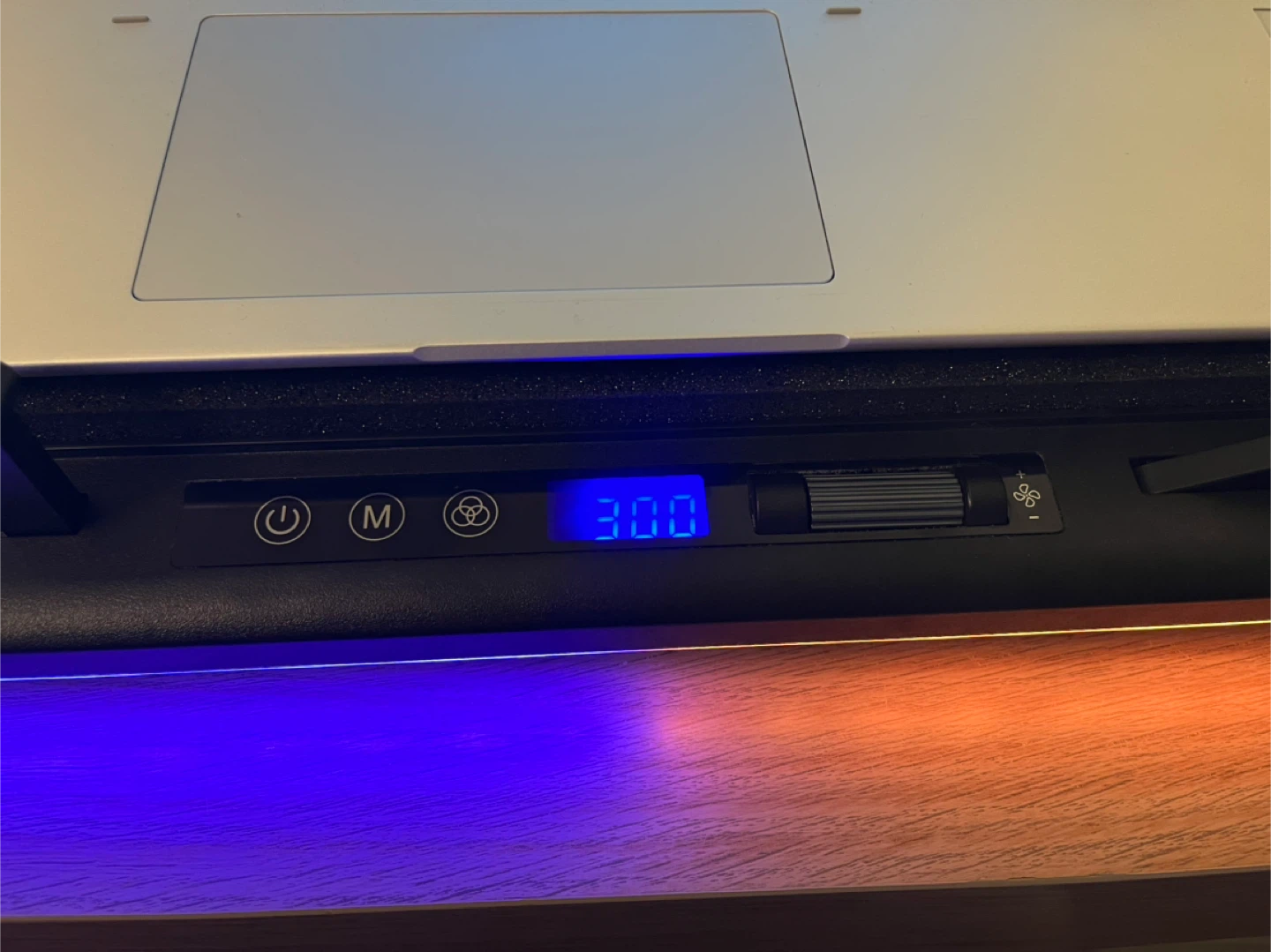 Llano V12 Laptop Cooling Pad with RGB Lighting and USB hub - photo 2