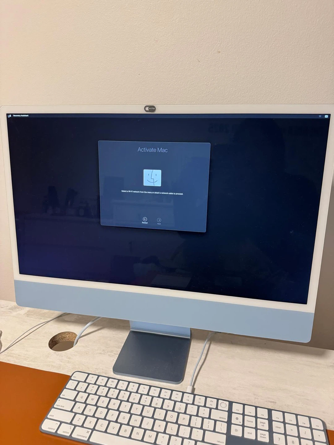 Apple iMac 24-inch (M1, 2021) - Light Blue