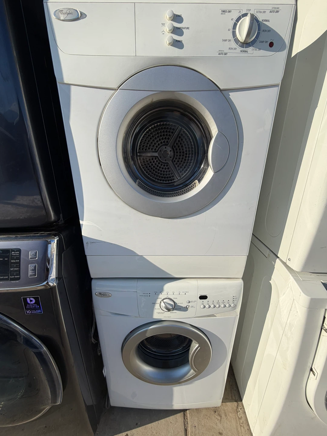 Whirlpool Electric Washer and Dryer 24”