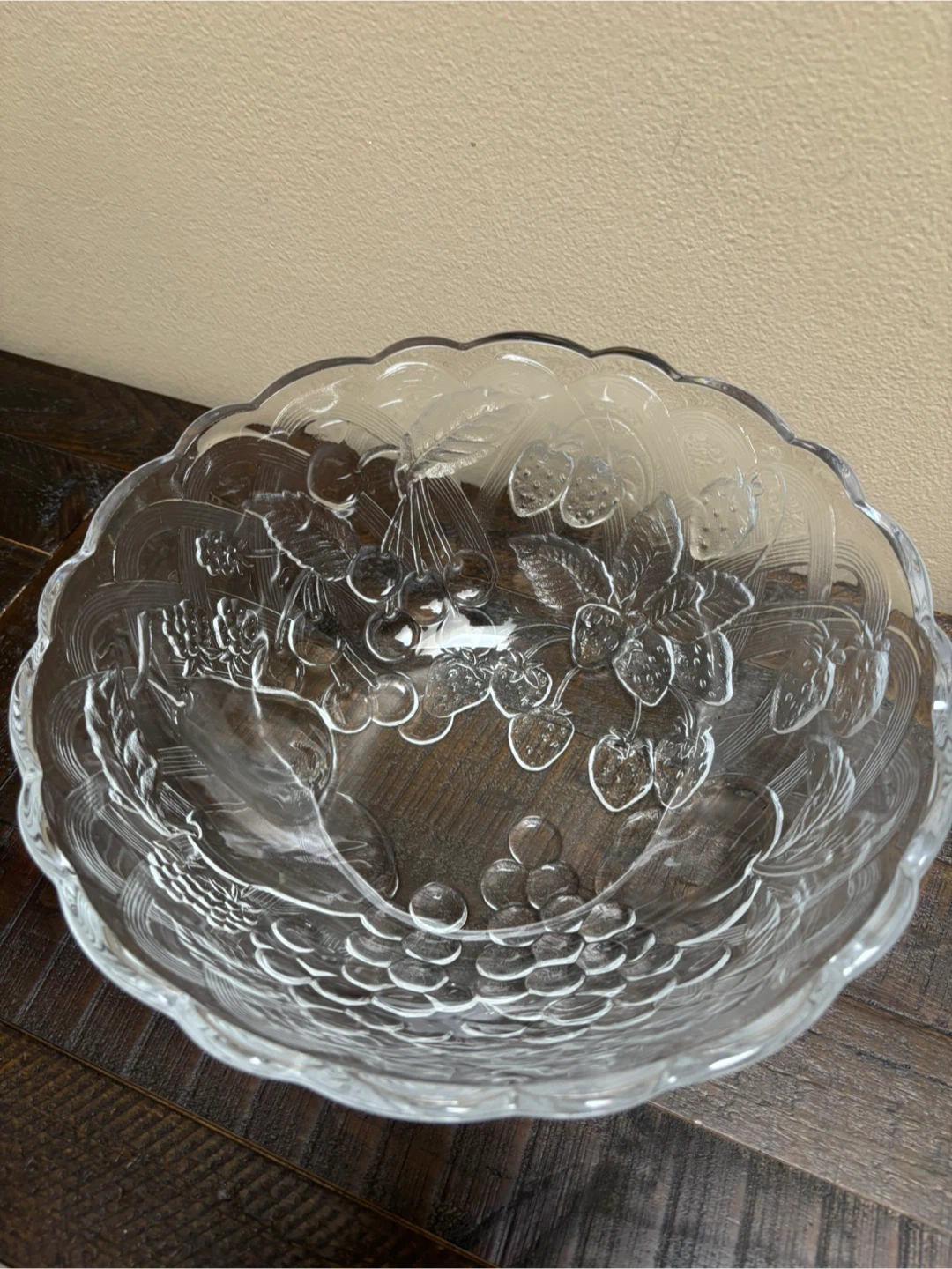 Glass Fruit Embossed Serving Bowl - photo 4
