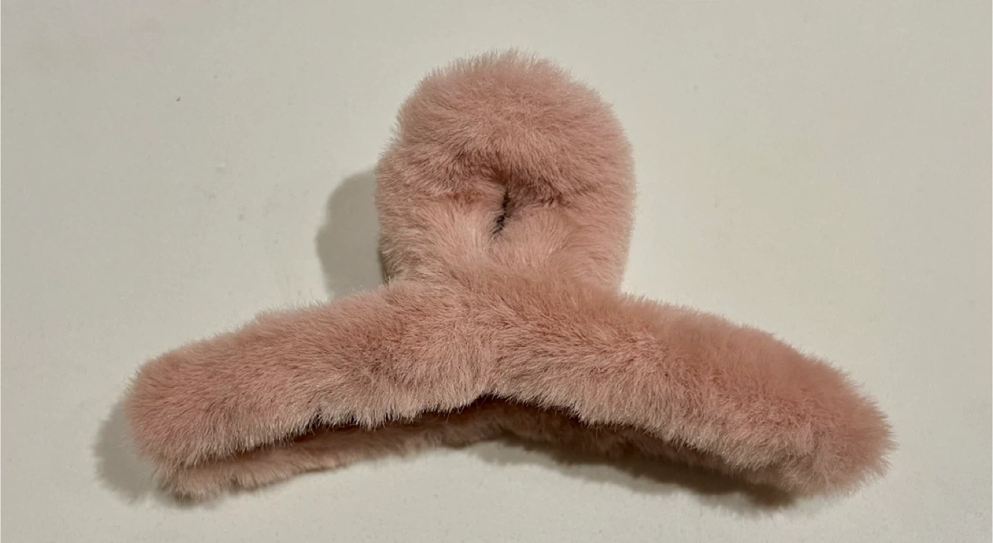Pink Faux Fur Claw Clip