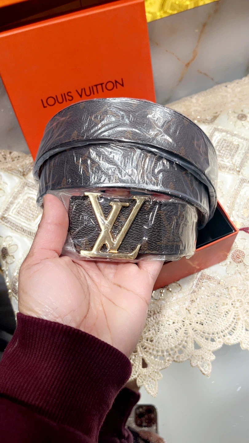 Louis Vuitton Belt with LV Buckle