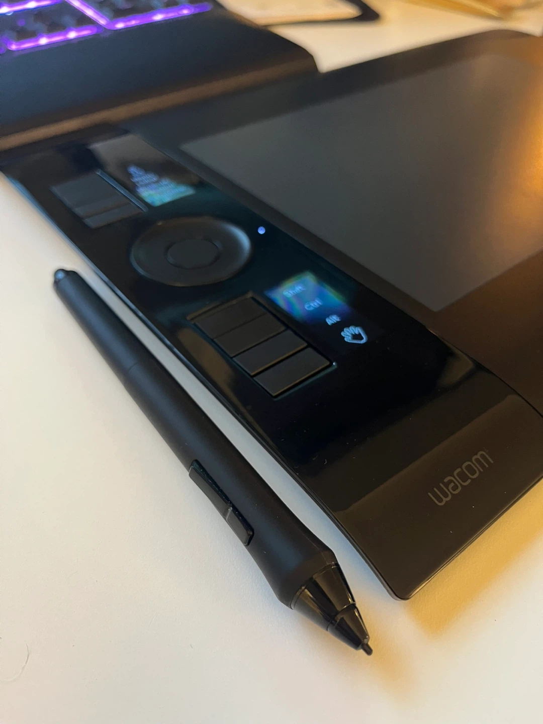 Wacom Intuos4 Digital Graphics Drawing Tablet - photo 2