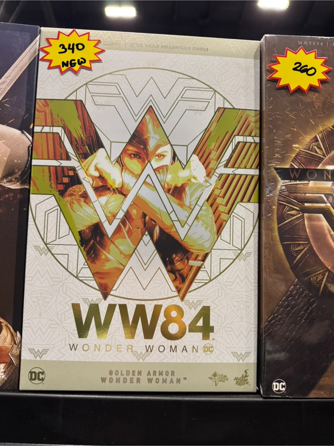 Hot Toys WW84 Golden Armor
