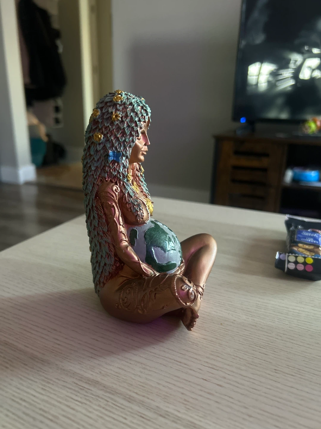 Mother Earth Statue - photo 4