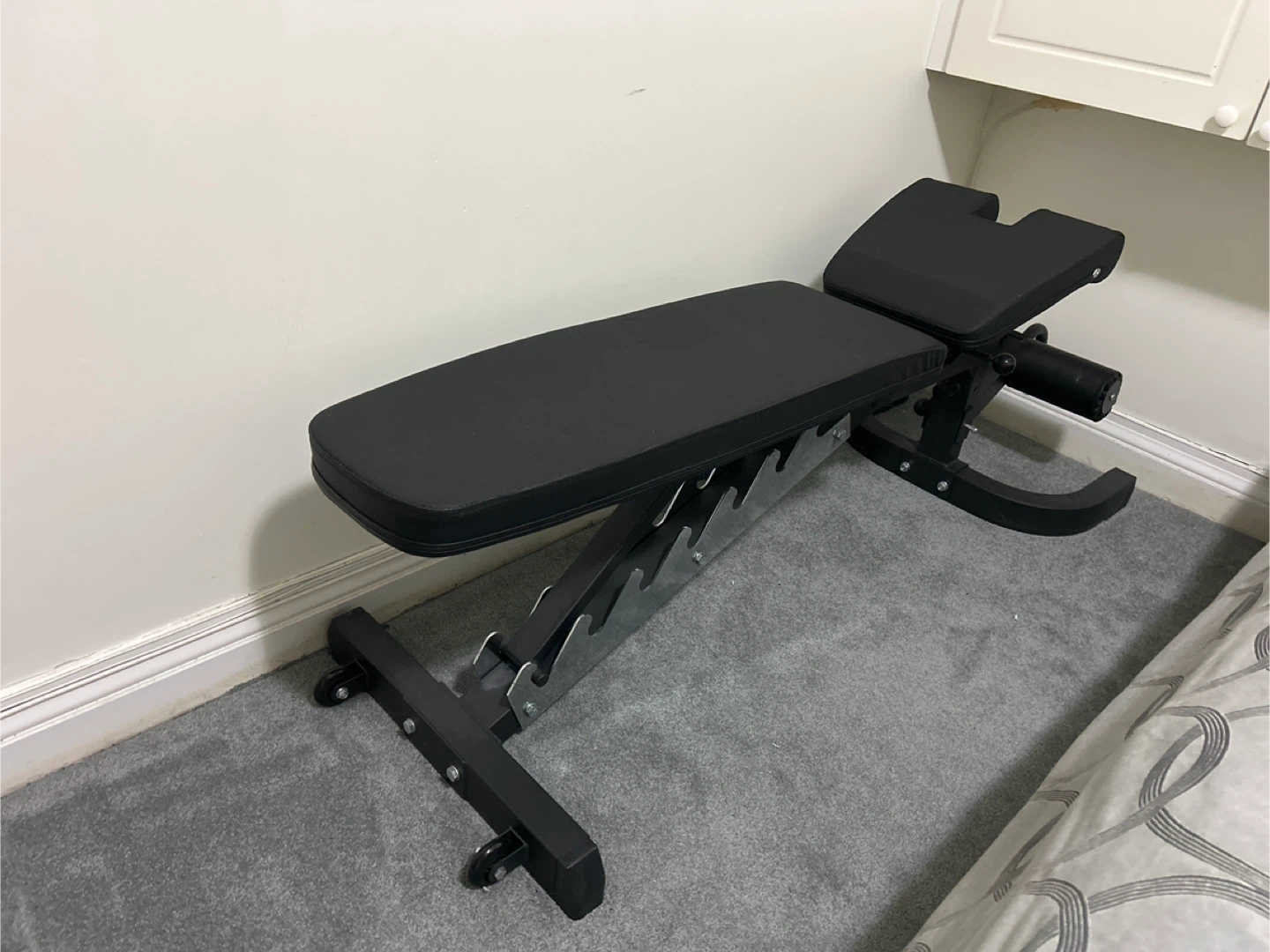 Adjustable Weight Bench