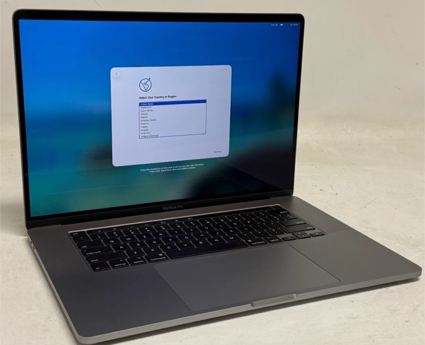 MacBook Pro 16” 2.6ghz  32gb ram 1tb ssd