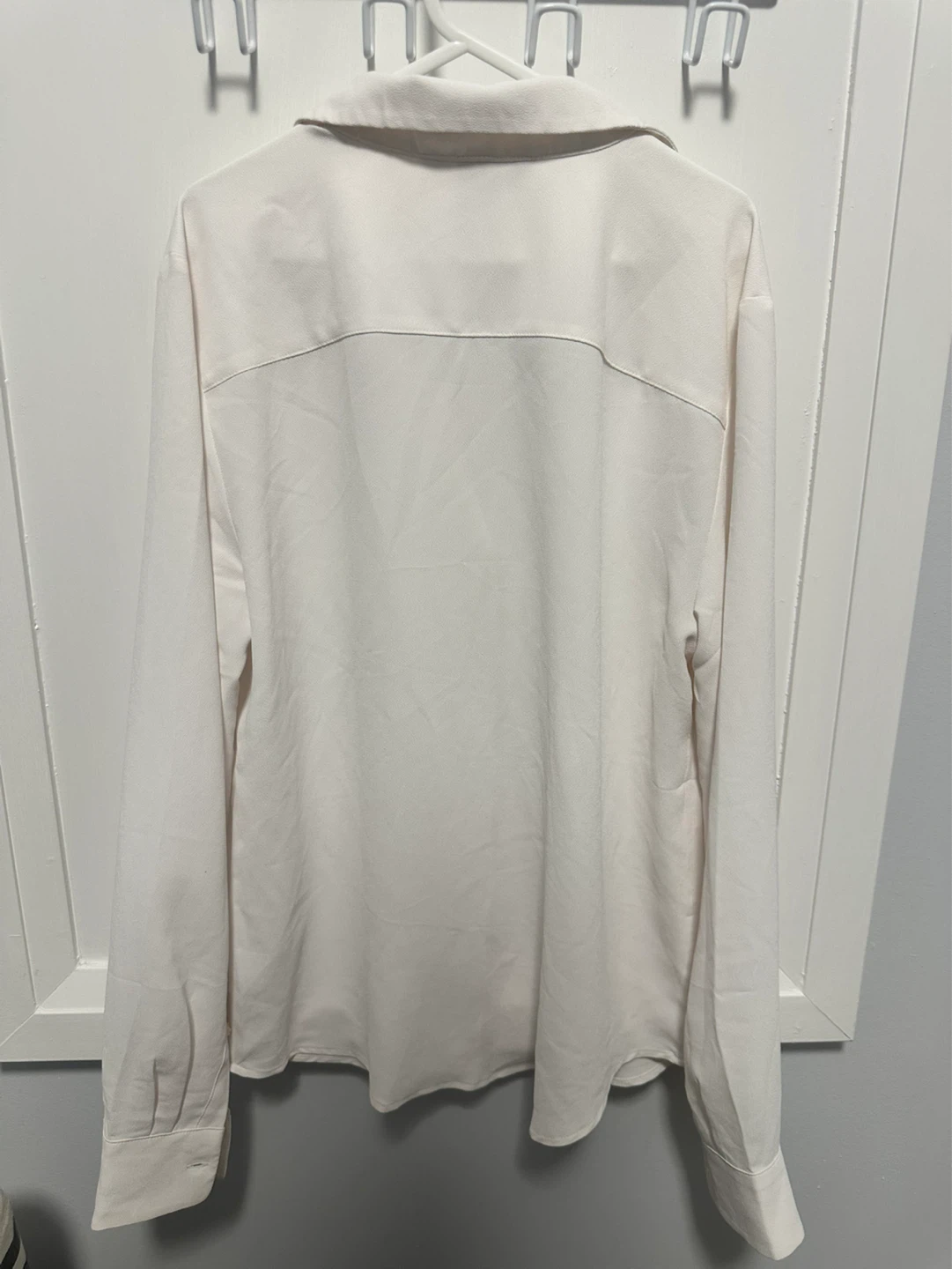 H&M White Button-Up Shirt - photo 2