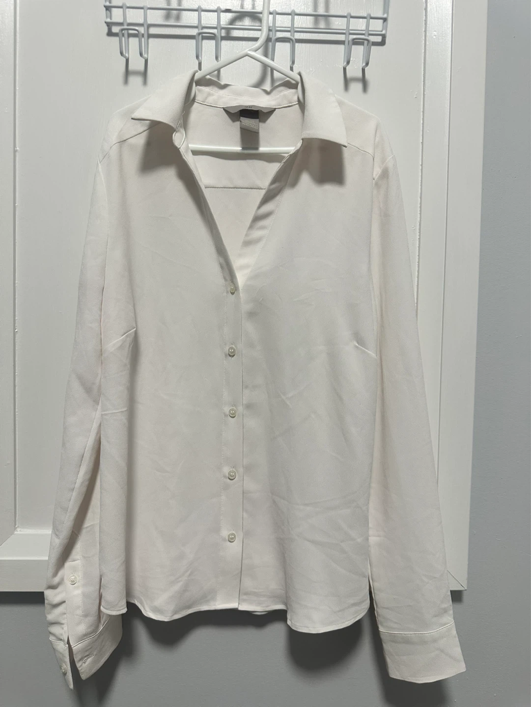 H&M White Button-Up Shirt