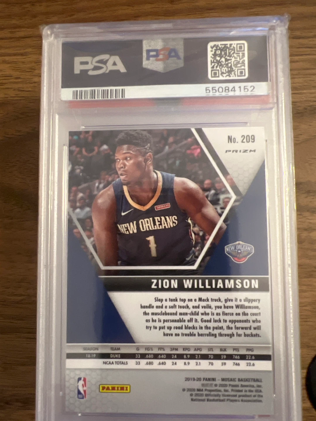 2019 Panini Mosaic Zion Williamson Reactive Blue RC #209 PSA 9 - photo 2