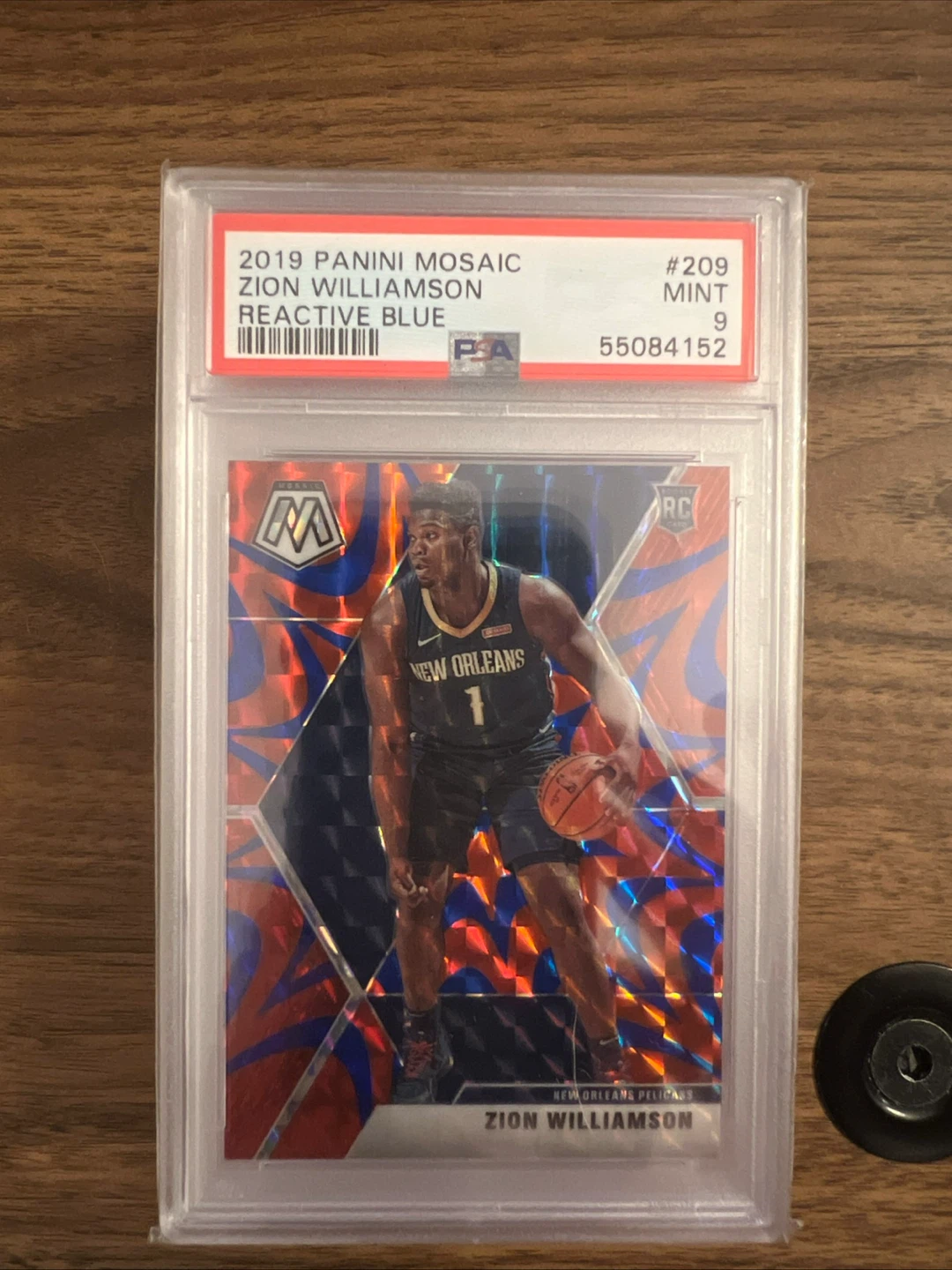 2019 Panini Mosaic Zion Williamson Reactive Blue RC #209 PSA 9