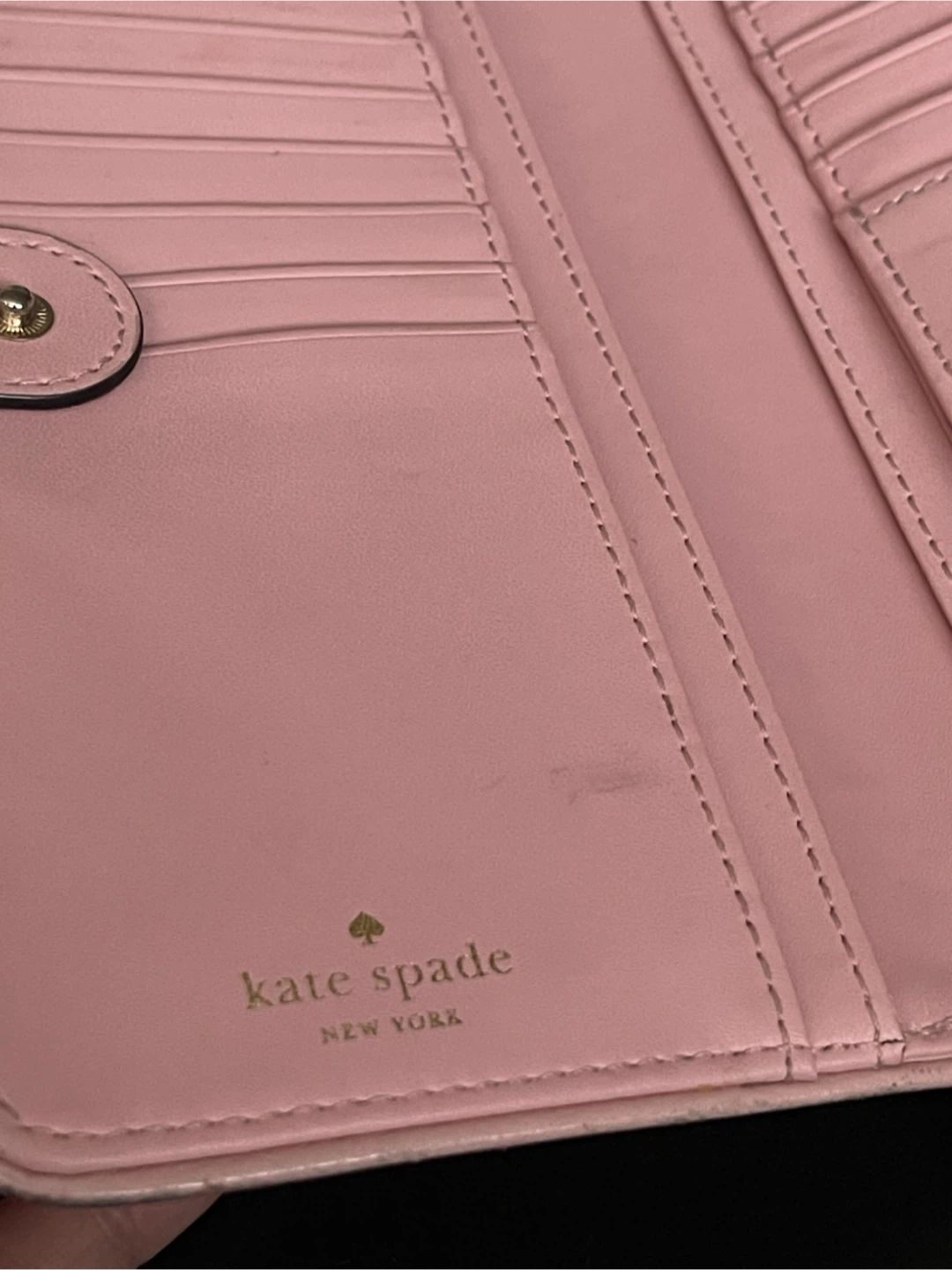 Kate Spade Pink Leather Wristlet Wallet🥕