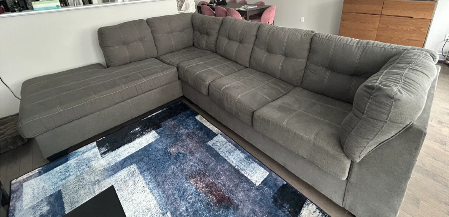 Grey L-Shaped Sectional (Left-Facing)