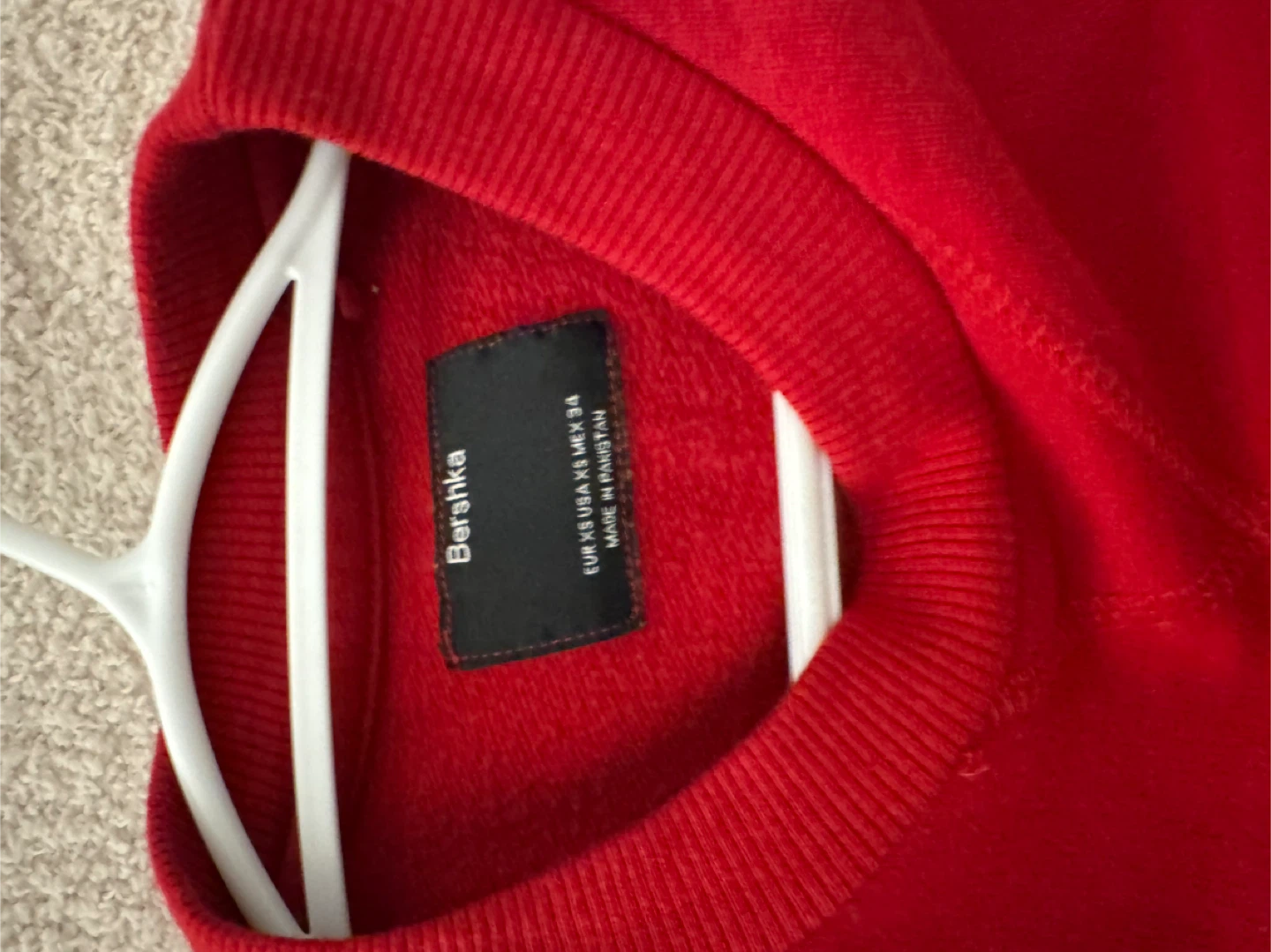 Bershka Red Crewneck Sweatshirt xs - photo 2