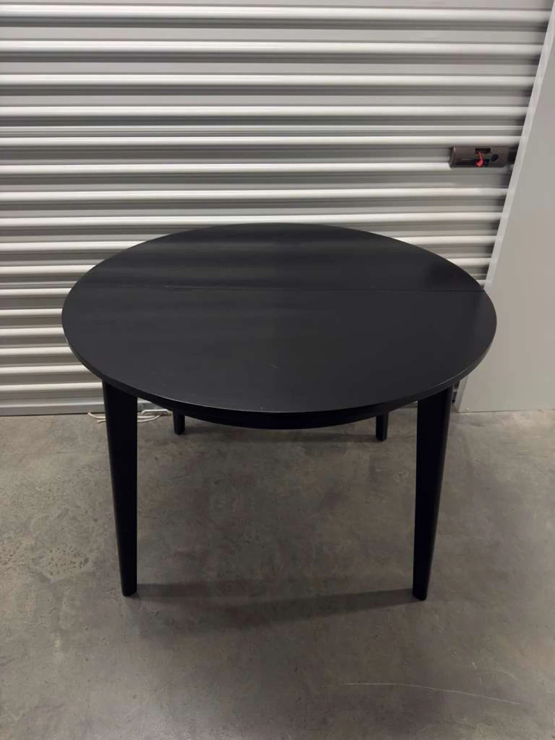 Black wood table