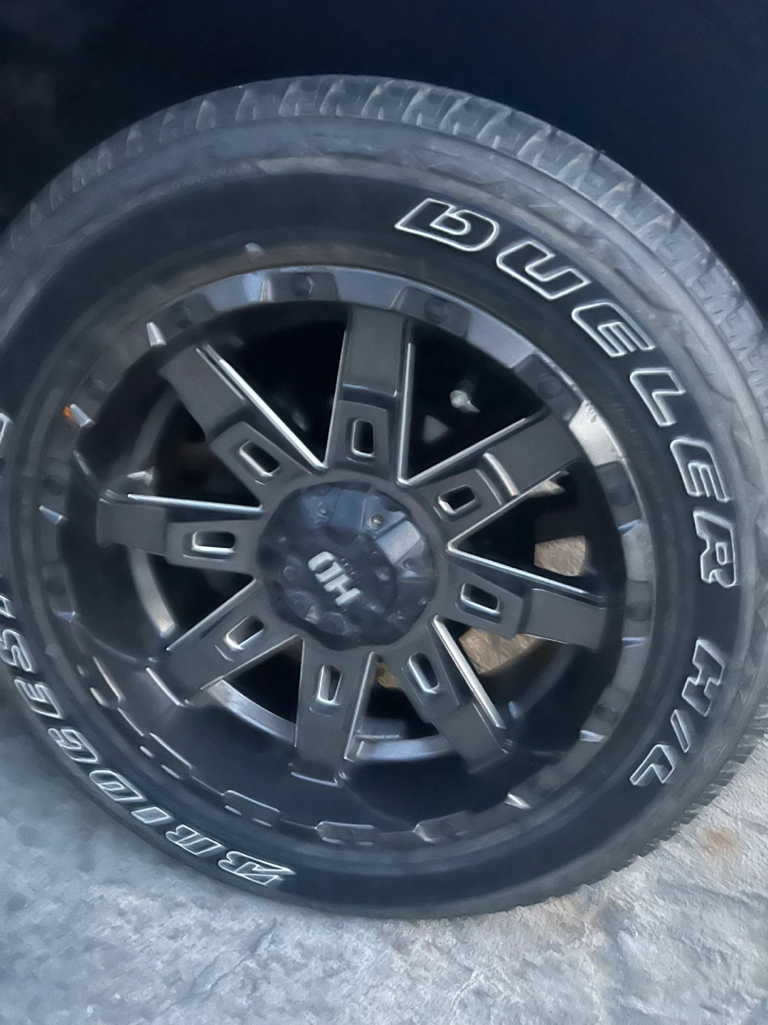 HD Wheels with Bridgestone Dueler H/L Tires - photo 2