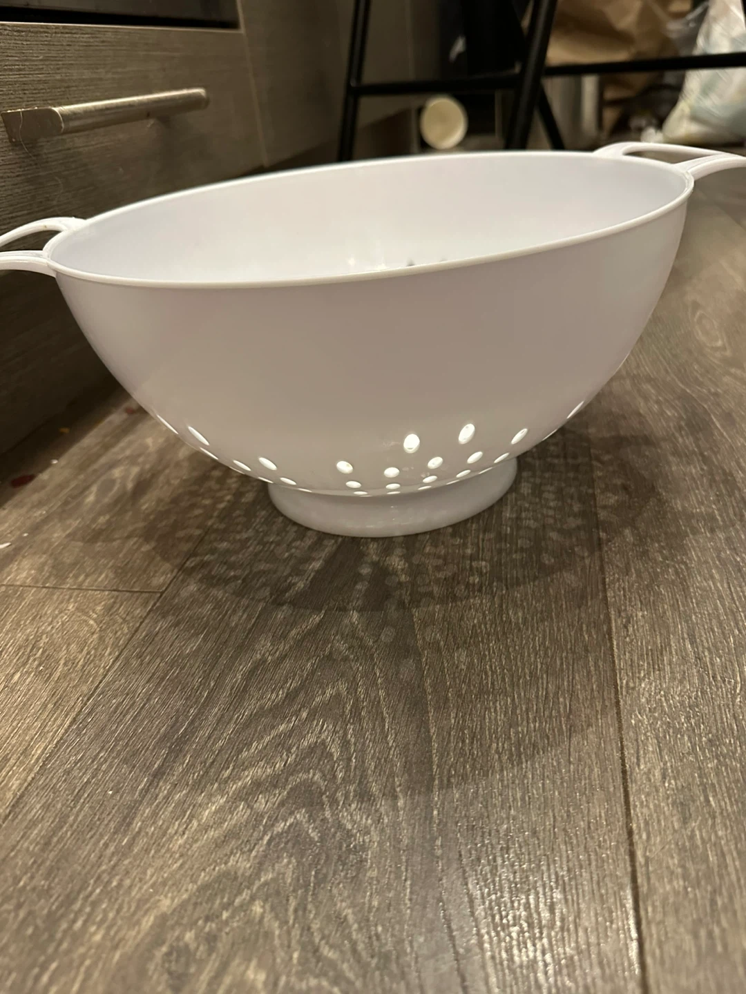 White Colander -New 🥕 - photo 3